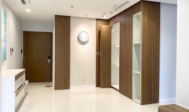 Cần bán căn hộ tầng thấp yên tĩnh Landmark 3 L3 - 07 87m2 2PN 2WC căn góc giá 5.7 tỷ thương lượng