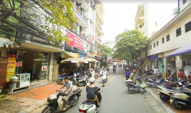 Bán nhà mặt phố Hòe Nhai, kinh doanh, vỉa hè, lô góc, 49m2, giá 17,8 tỷ