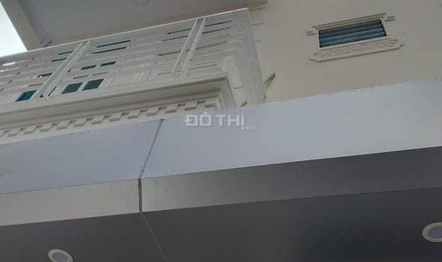 Bán nhà lô góc Hồng Tiến, Bồ Đề, Long Biên, DT 40 m2, 4 tầng, giá 4,1 tỷ