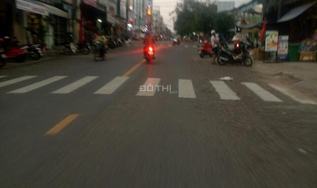 Chính chủ cần bán nhà mặt phố đường Lê Hồng Phong - Phường Quyết Thắng - Thành phố Kon Tum