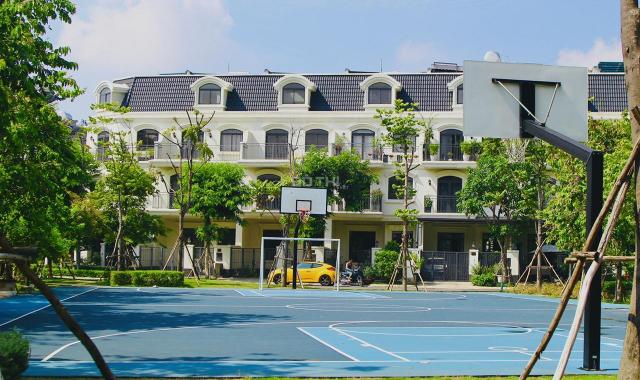 Đăng tin thật, giá thật nhà phố Lakeview City 1 trệt 3 lầu, 4PN, 5WC, sân vườn, khu vực để xe