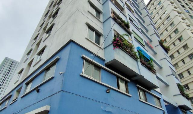 Bán căn hộ chung cư OCT1 Linh Đàm - Hoàng Mai, 61.6m2 còn đẹp, nội thất đầy đủ, giá chỉ 1,3 tỷ