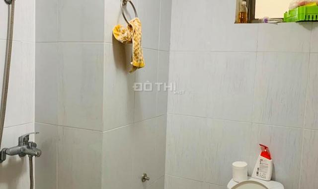 Cần bán căn góc 2 phòng ngủ tầng đẹp chung cư HH3A Linh Đàm, 1,1 tỷ còn gói vay 500tr