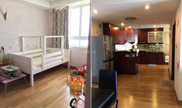 Cần bán gấp căn hộ hiện đại tại Quận 5 tầng cao 3 phòng ngủ tại Hùng Vương Plaza