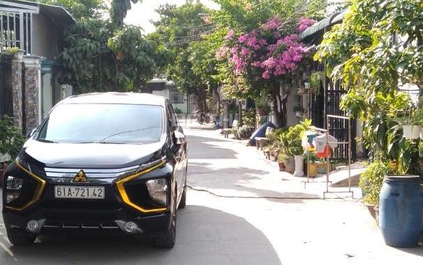 Bán gấp đất 5x17m, tặng nhà cấp 4, An Phú Thuận An, sổ sẵn