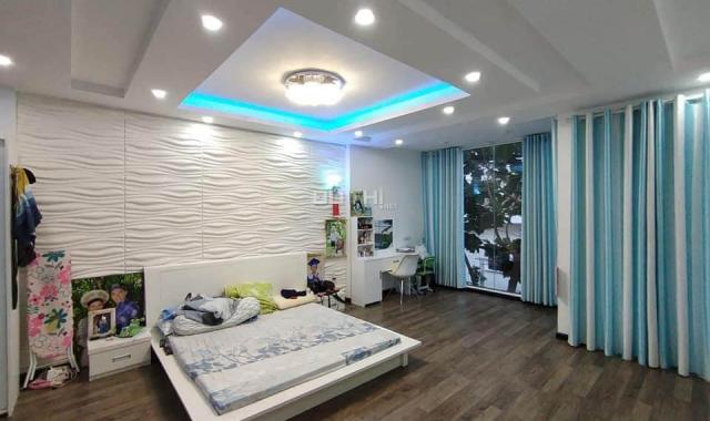 Bán nhà HXH 8m Hoàng Hoa Thám, Tân Bình, 70m2, 5x14m, 4 lầu, giá chỉ 7 tỷ, gía cực tốt, 078986595