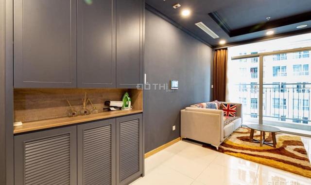 Cho thuê căn hộ chung cư Vinhomes D'Capitale - Trần Duy Hưng, 2 PN - 82m2, view hồ - 15 triệu/th