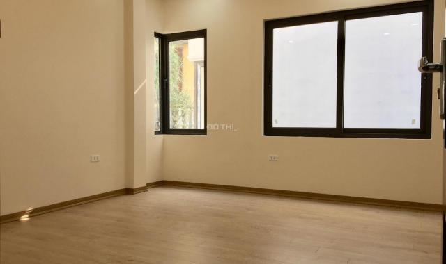 Bán nhà 4,6 tỷ ngõ 31 Nguyễn Cao Cảm Hội. 50m2 x 4T mới đẹp, thoáng trước sau ngõ thông