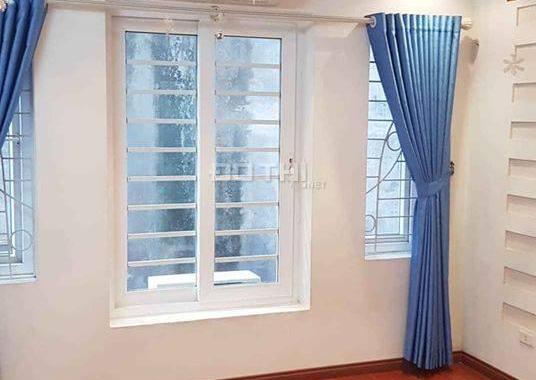 Hàng hiếm! Nhà Võng Thị, Tây Hồ 38m2 chỉ 2.9 tỷ, 150m ra hồ Tây. LH: 0946.945.963