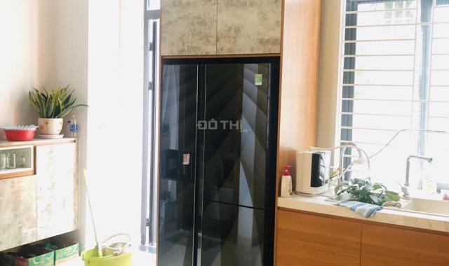 Chính chủ cho thuê nhà phố 1 trệt 3 lầu, Lakeview City, giá 25tr/th, LH 0907860179