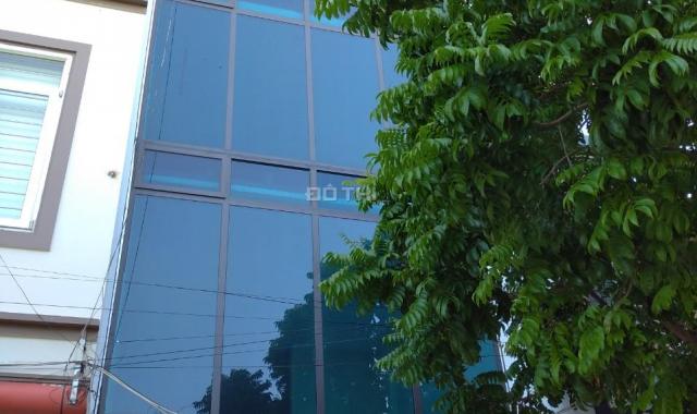 Cho thuê nhà mặt phố Lê Trọng Tấn, Hà Đông, diện tích 50m2*4 tầng, giá 14 triệu/th. Lh 0987497878