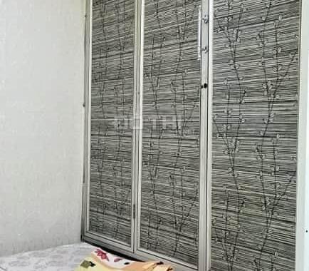 1.6 tỷ có ngay nhà 21m2, 5 tầng, mặt tiền 4.5m, cách mặt phố Đê La Thành 20m