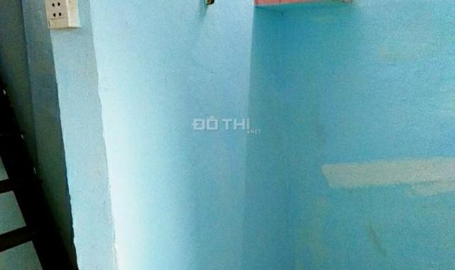 Chính chủ cho thuê căn hộ chung cư Lý Thường Kiệt, Q11, DT 3x12m, gác suốt, giá 5tr/tháng