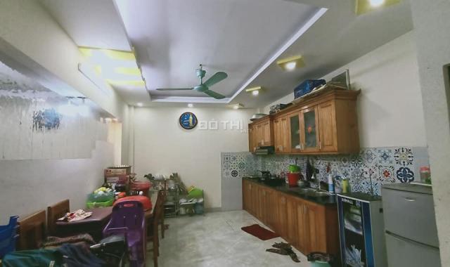 Bán nhà Tam Trinh 50m2, 5 tầng, đẹp long lanh 3,6 tỷ. 0363381193