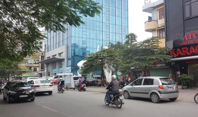 Bán nhà ngõ Nguyễn Ngọc Vũ, ô tô vào nhà, 66m2