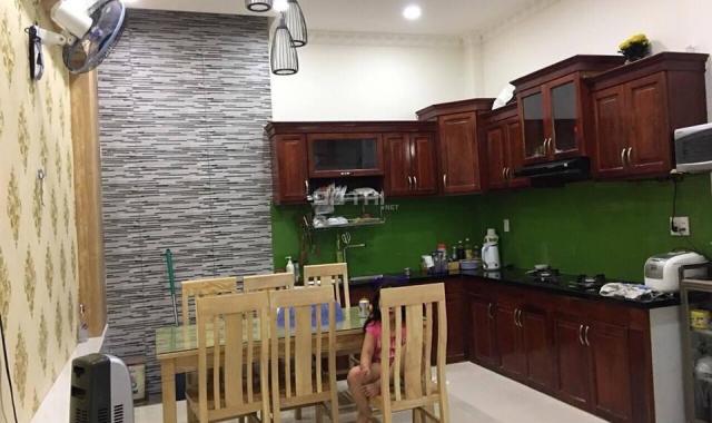 Cần tiền bán gấp căn nhà phố Bùi Văn Ngọ, Xã Đức Hoà Đông, DT 100m2, giá 1.35 tỷ