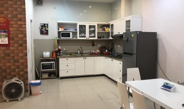 Cho thuê nhà cho hộ gia đình ở, văn phòng KD online tại Láng Hạ, DT: 46m2 * 5 tầng. Giá 12tr/th
