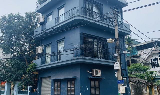 Bán nhà 4 tầng 50m2 lô góc phường Việt Hưng, Long Biên, kinh doanh được, giá 5.4 tỷ. LH: 0936069841