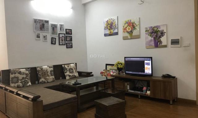 Chuyển nhà bán lại căn chung cư 2PN 70m2 giá 999 tr tại KĐT Thanh Hà