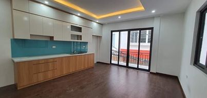 Bao sang tên nhà bán ngõ 43 Chùa Bộc, 34m2, 5 tầng, chỉ 3.9 tỷ. 0989186258