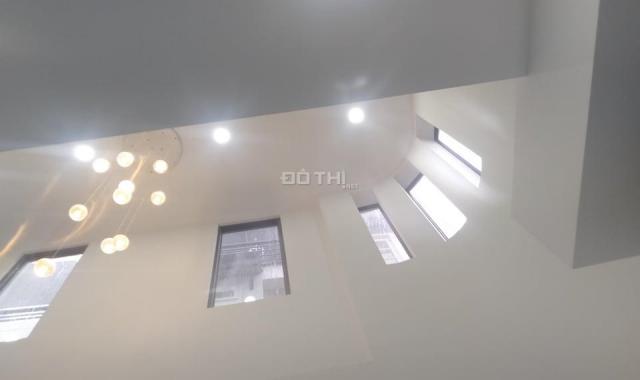 Cách Mạng Tháng 8, diện tích 5x13m, giá 5 tỷ