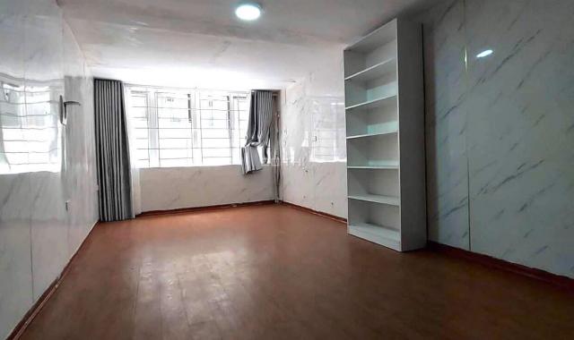 Bán nhà đẹp Văn Chương, Khâm Thiên, Đống Đa, 36m2, 4 tầng, 2.8 tỷ