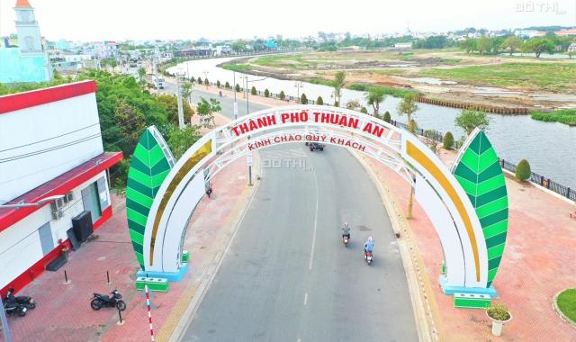 Nhà bán 1 trệt, 2 lầu giá rẻ nhà phố cách chợ Búng trường học nhà thờ bệnh viện 300m