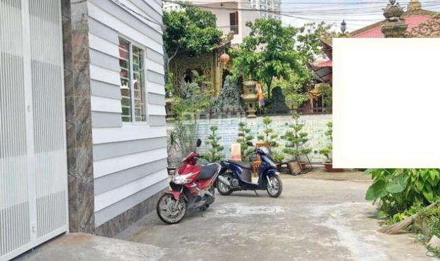 Bán gấp nhà 1 lầu mới hẻm xe hơi 1549 Huỳnh Tấn Phát, Quận 7