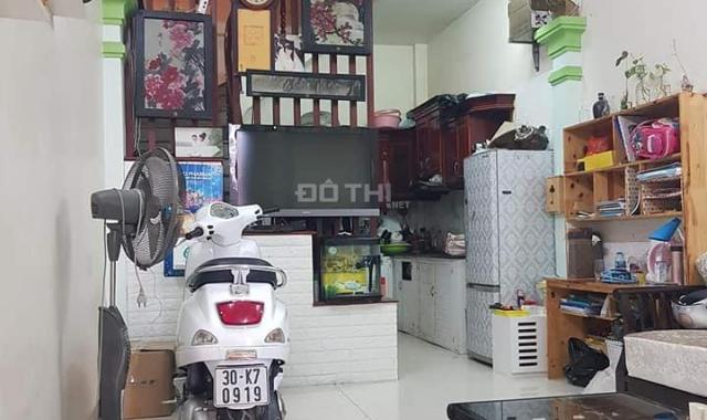 Bán gấp nhà phố Khương Đình, Thanh Xuân, 40m2, 5 tầng, giá chỉ 3.3 tỷ, LH 0916109644