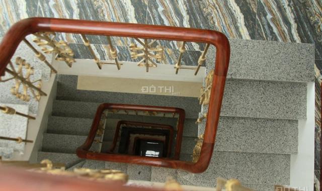 Bán nhà phố Thái Hà, Đống Đa, 70m2x6T, thang máy, MT 8m, giá 9 tỷ