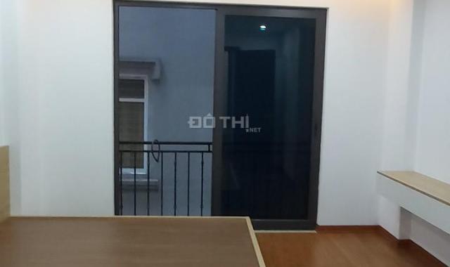 Bán nhà Mễ Trì 50m2, mặt ngõ ba gác tránh, giá 3 tỷ