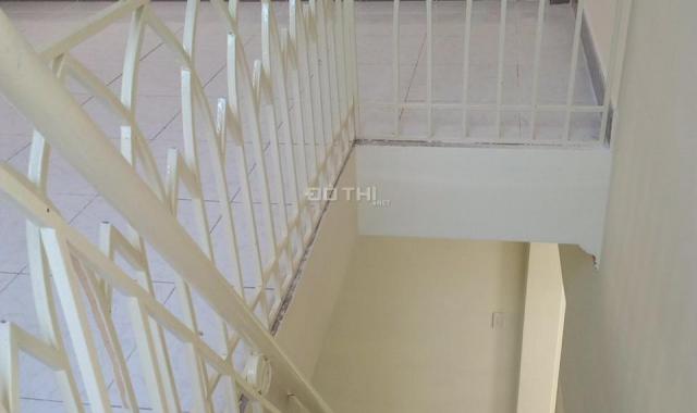 Nhà thuê hẻm 1832 Huỳnh Tấn Phát 5x10m, trệt, lầu, 2PN, 2WC, giá 5tr/th