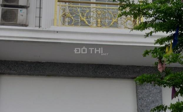 Tôi cho thuê nhà Lê Trọng Tấn, Hà Đông, DT 140m2*4 tầng, MT 8m, thông sàn