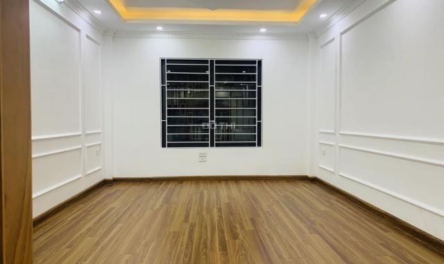 Bán nhà 5 Mậu Lương, Kiến Hưng, Hà Đông, HN, DT 34m2, giá 2,15 tỷ. LH: 0977135528