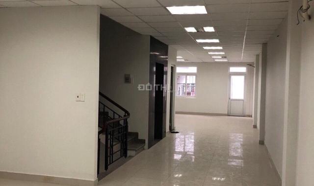 Cho thuê nhà nguyên căn 6 tầng, MT Huỳnh Tấn Phát, thiết kế kiểu văn phòng, nhà có thang máy