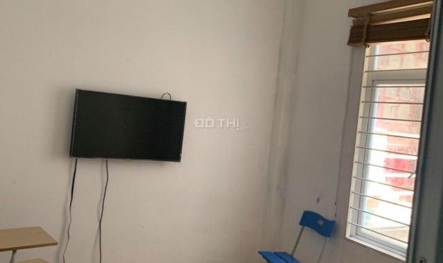 Cần bán nhà trong ngõ Hòa Bình, dòng tiền tốt, DT 39m2x5T, giá 3.9 tỷ