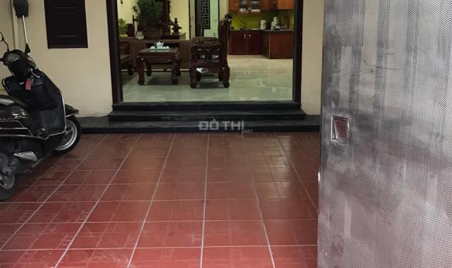 Cho thuê nhà 5 tầng Thạch Bàn, Long Biên, 120m2, giá: 20 triệu/ tháng. LH: 0984.373.362