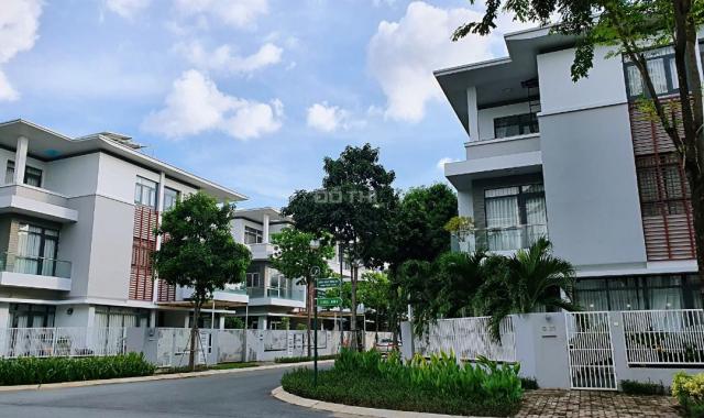 Bán gấp biệt thự Phố Đông Village, siêu sang, siêu xịn, 9.5x20m (190m2), giá rẻ hơn xung quanh