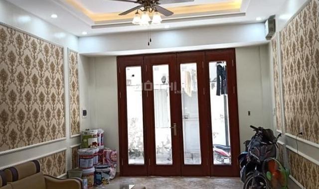 Bán nhà đẹp ngõ 192 Lê Trọng Tấn 5T, 40m2, vài bước ra ô tô, ở ngay, chỉ 3.5 tỷ