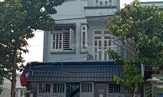 Bán nhà cao cấp sang trọng khu dân cư Vĩnh Phú II, Thuận An, Bình Dương, diện tích 6x22m