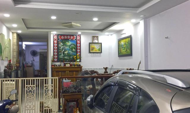 Bán nhà 2 lầu đẹp 119 Nguyễn Thị Thập, P. Tân Phú, Quận 7, 2PN, 2WC, DT 75m2, H. Đông, LH 09737628