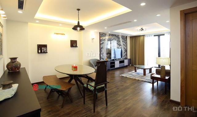 Cho thuê căn hộ D'Le Roi Solei, Quảng An, 2 phòng ngủ, đầy đủ nội thất cao cấp, view siêu đẹp