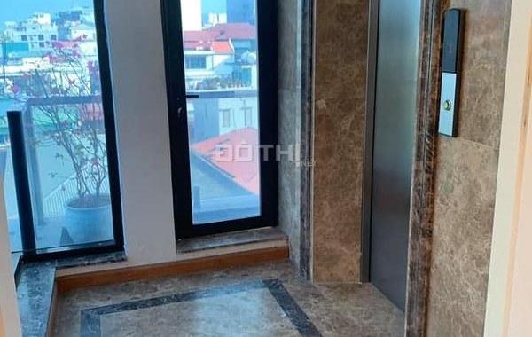 Bán tòa nhà căn hộ Tô Ngọc Vân, Tây Hồ 150m2, 30 tỷ, 8 tầng thang máy, 14 căn hộ cho thuê 270tr/th