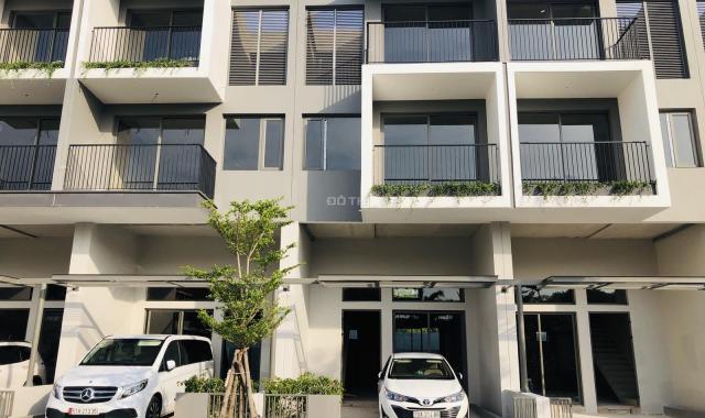 Nhà phố cao cấp mặt tiền đường lớn 15m KDC biệt lập an ninh 24/7 gần chợ, trường học, Aeon Mal