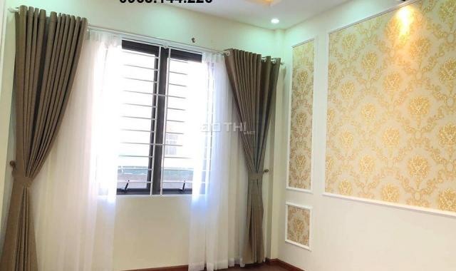 Nhà Hai Bà Trưng, siêu hiếm, siêu rẻ, vị trí đỉnh, 40m2 x 5 tầng, chỉ 2.7 tỷ