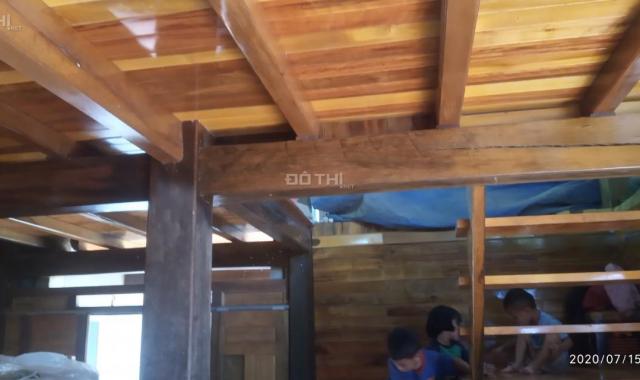 Gia đình cần bán khung nhà gỗ tốt, 4 gian 4 năm tuổi, huyện Bát Xát, Lào Cai