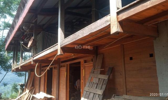 Gia đình cần bán khung nhà gỗ tốt, 4 gian 4 năm tuổi, huyện Bát Xát, Lào Cai