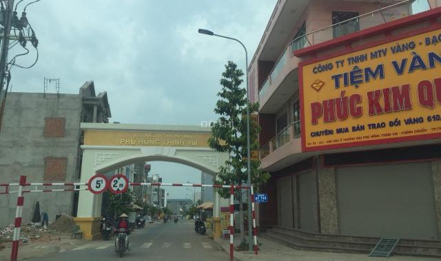 Bán nhà liền kề cực đẹp, vị trí đẹp KĐT TM Phú Hồng Thịnh 8, giá tốt