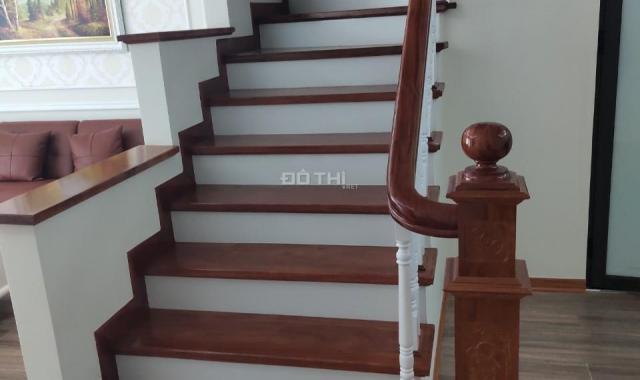 Bán nhà KĐT Văn Phú 50m2 x 5 tầng kinh doanh, gara ô tô, MT 5m, giá: 6.3tỷ. LH: 0988013769