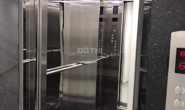 Phòng full nội thất HXH có thang máy mới xây gần cầu Lê Văn Sỹ, Q3. Giá 5tr/th